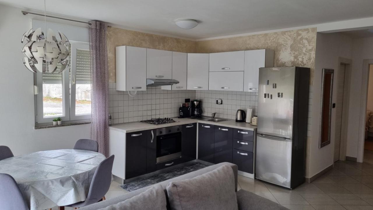 K&D Lägenhet Rijeka Exteriör bild