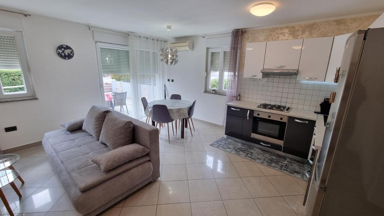 K&D Lägenhet Rijeka Exteriör bild